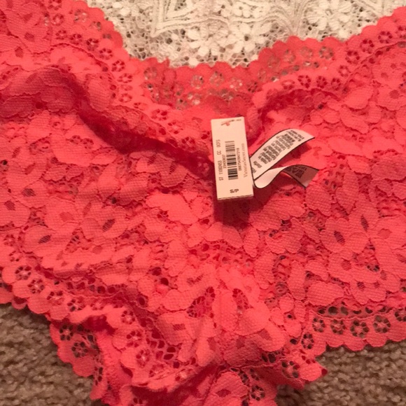 NWT VS panties - Picture 3 of 4